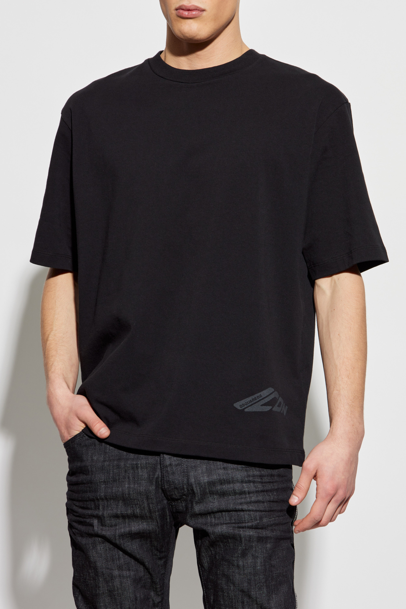 Tシャツ・カットソー DSQUARED2 Men T-shirt Black S79GC0109S24583 900 Black T-shirt with printed logo Dsquared2 - Vitkac Italy